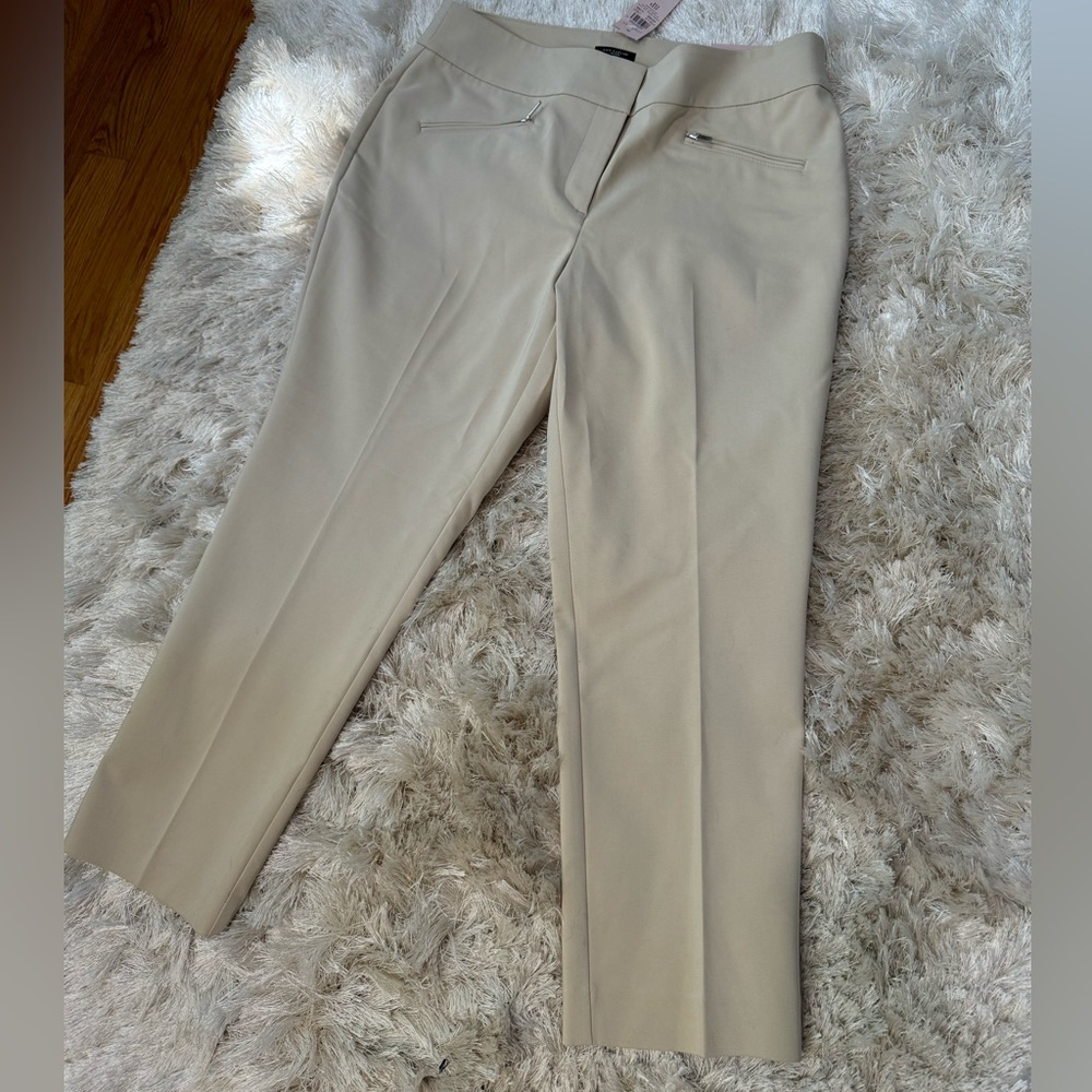 NWT Ann Taylor Ankle length pants - tan
